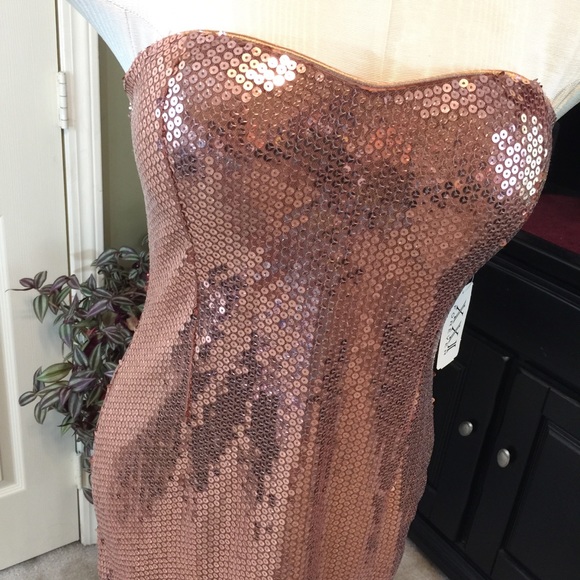 NWT XXI Rose Gold Sequin Strapless Dress L - Picture 2 of 5